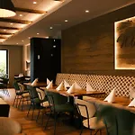 Restaurant & Winter 3*